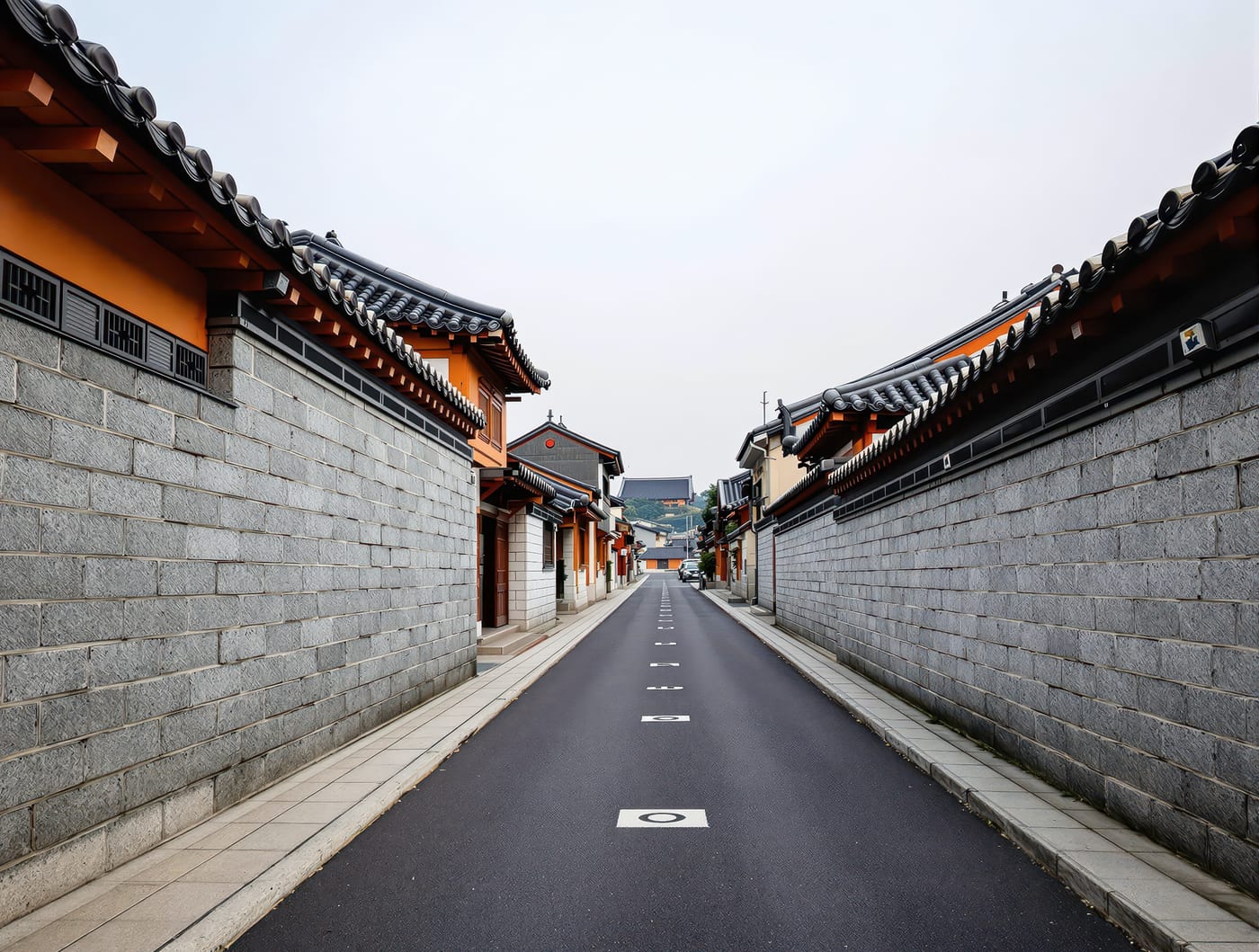 A traditional hanok alleyway in Jeonju